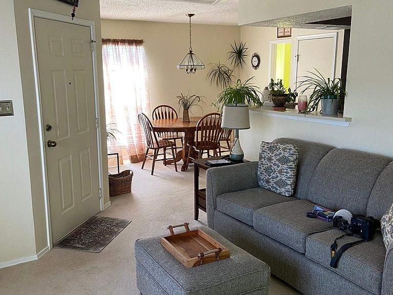 Winding Hollow Condominiums Groton, CT Zillow