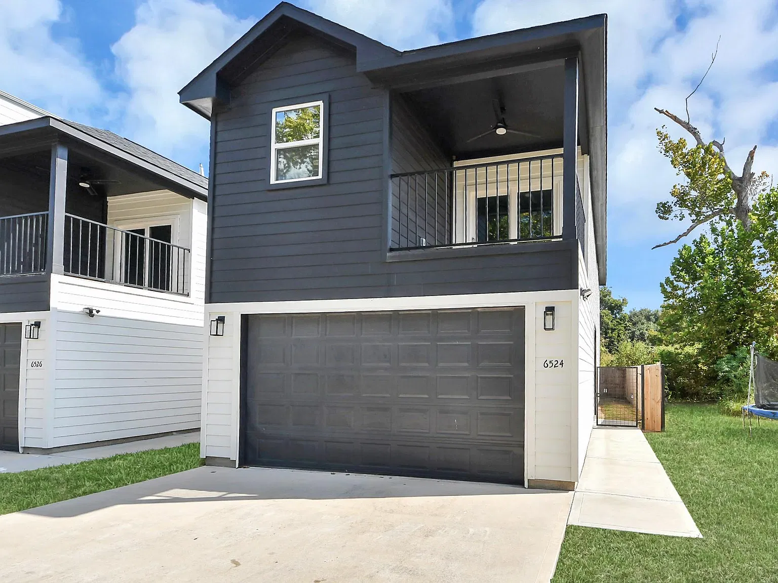 3 bed, 2.5 bath, 1680 sqft, $2,250 — Photo 2