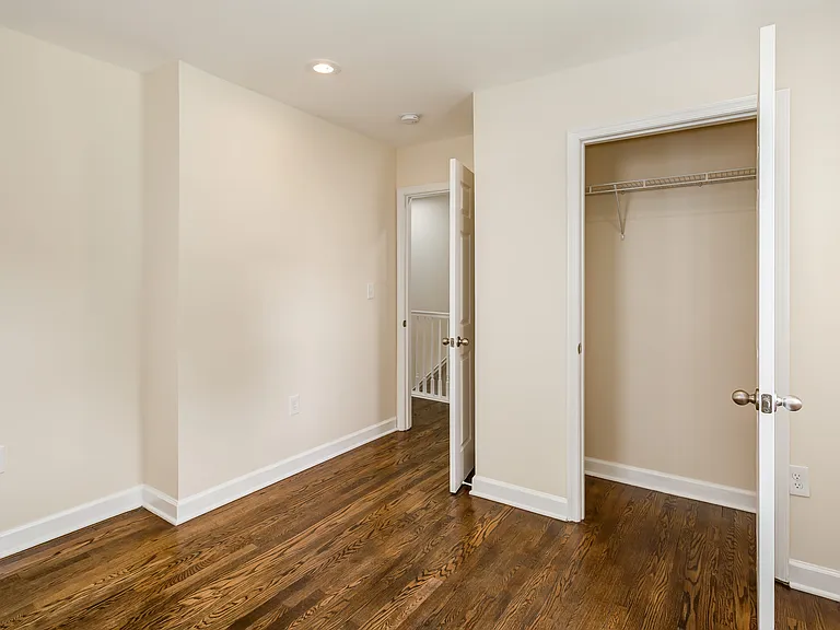 5058 Central Ave SE #A — Photo 12