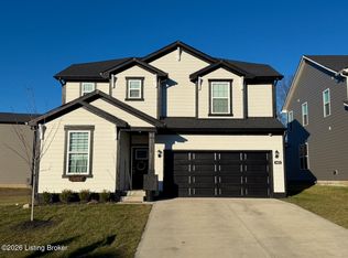 4633 Golden Eagle Dr, Louisville, KY