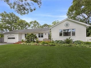 7 Circle Pl, Speonk, NY 11972