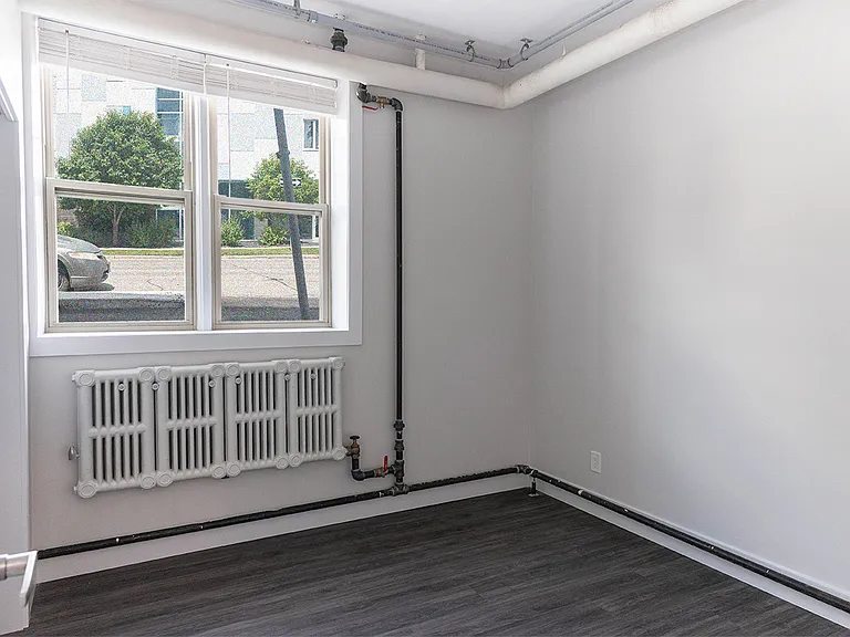 370 Stradbrook Ave #1 — Photo 30