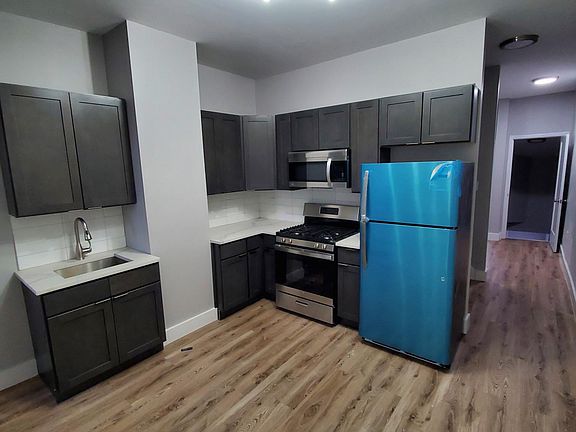4th image of 805 Summer Ave #2L