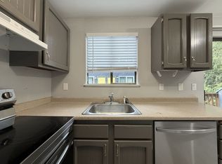 4911 SW Beaverton Hillsdale Hwy APT B, Portland, OR 97221