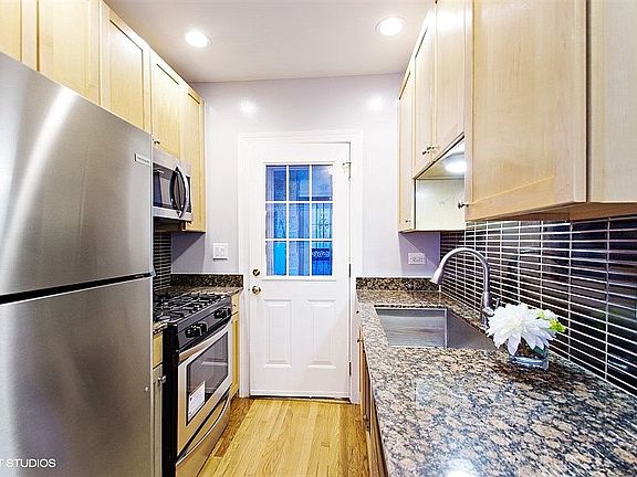 5th image of 5827 N Paulina St APT 1W
