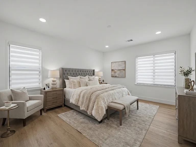 4463 Palo Verde Ave — Photo 3
