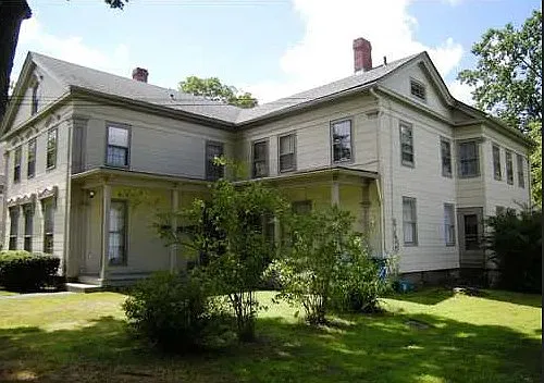 Building Photo - 268 S Main St #3