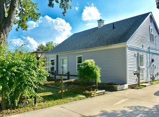 1277 Kirk St, Maumee, OH 43537