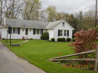 1676 Fox Hollow Rd, Williamsport, PA 17701