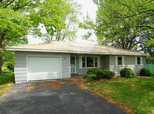 327 Banning St, Marshfield, MO 65706