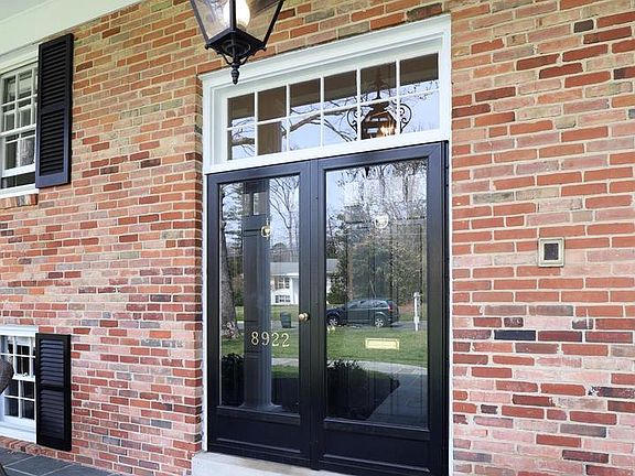 4th image of 8922 Colesbury Pl
