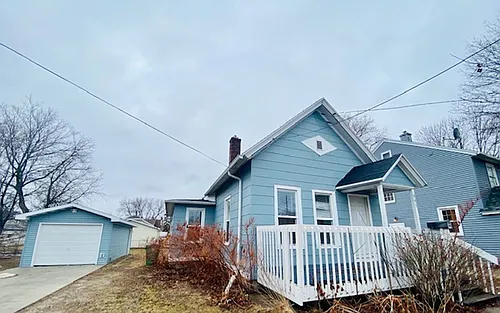 997 Shawano Ave Photo 1