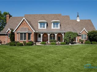 23095 Dunbridge Rd, Perrysburg, OH 43551