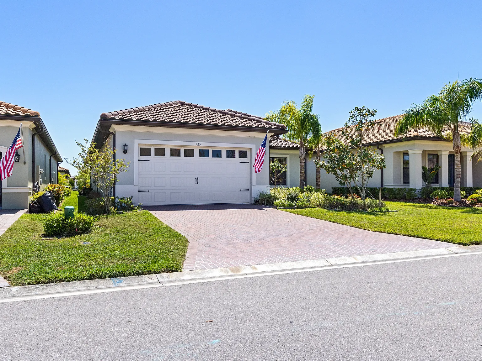3 bed, 2.5 bath, 2230 sqft, $4,995 — Photo 4