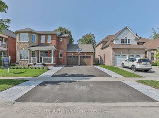 112 Herrema Blvd, Uxbridge, ON L9P 1X6