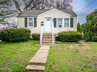 1413 10th Ave, Neptune, NJ 07753