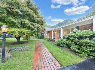 1844 Pelham Dr, Roanoke, VA 24018