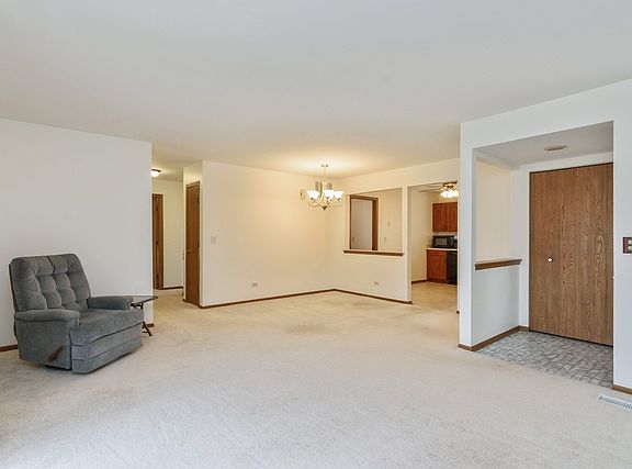 2nd image of 2006 Windemere Cir