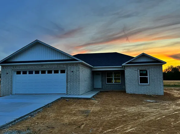 124 S Apple St, Beebe, AR 72012