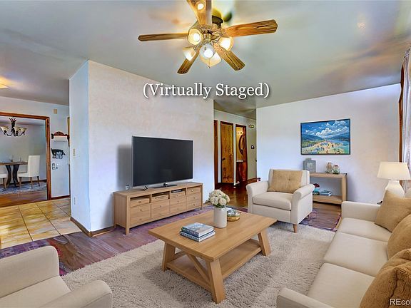 4th image of 3062 Gunnison Avenue