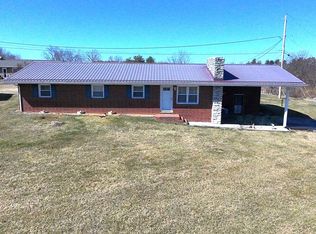 138 Evergreen Ct, Chilhowie, VA 24319