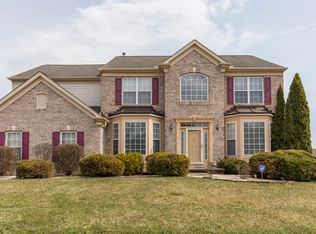 5 Hummingbird Ln, Newark, DE 19711