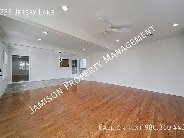 1225 Jersey Ln — Photo 12