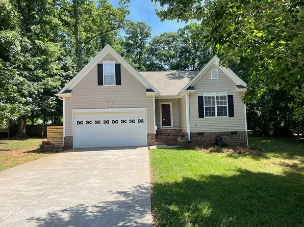 1327 Bunny Trl, Winston Salem, NC 27105