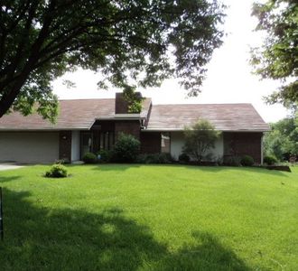 1700 N Thorn Tree Rd, Muncie, IN, 47304