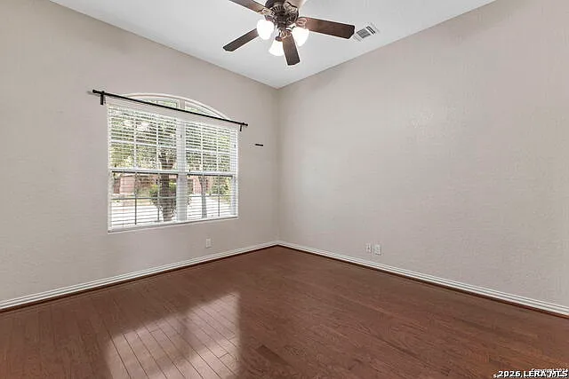 4 bed, 3.5 bath, 2934 sqft, $2,445 — Photo 3