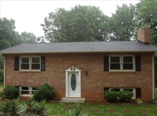 2360 Iron Ridge Rd, Rocky Mount, VA 24151