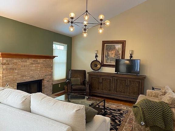 4th image of 3213 Kilburn Park Cir