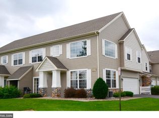 1893 Wildflower Ct, Shoreview, MN 55126