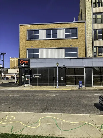 416 W Lewis St #101 — Photo 16
