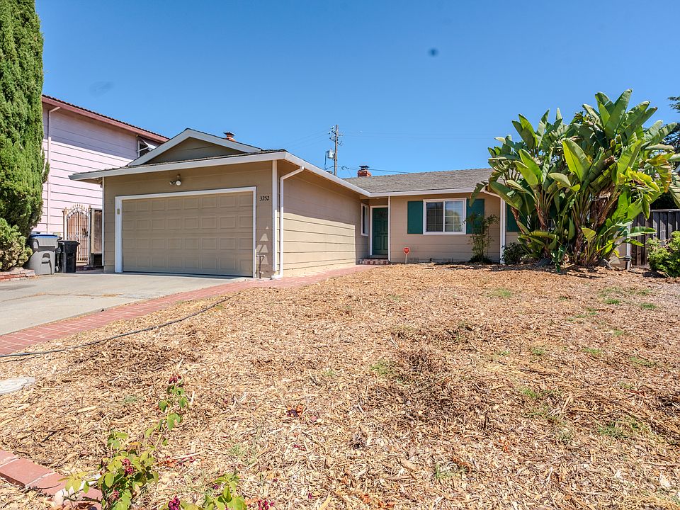 1st image of 3252 Woody Ln