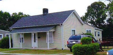 1st image of 130 Stokesland Ave