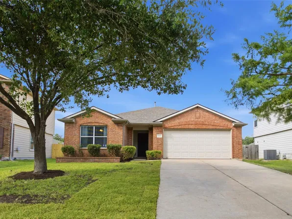 664 Hometown Pkwy, Kyle, TX 78640