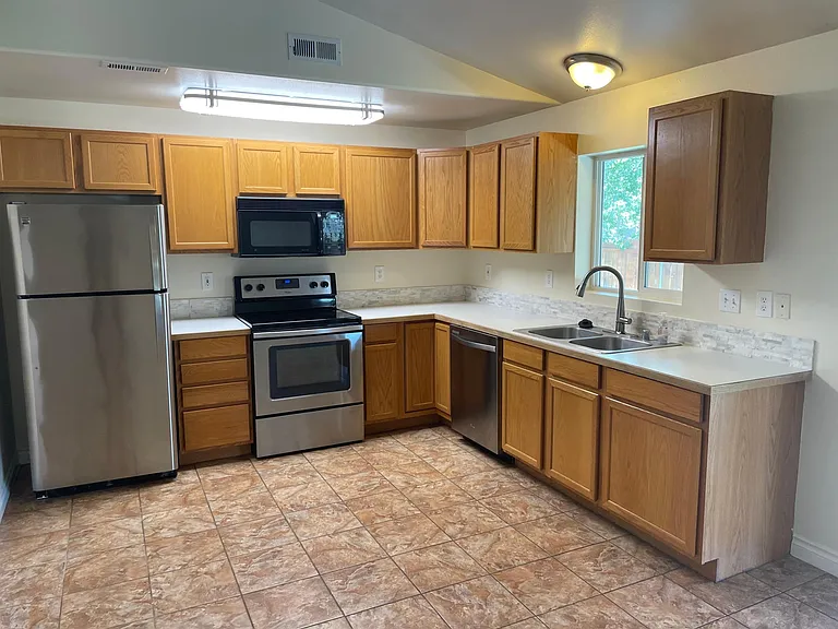 4871 Mount Adams View Dr — Photo 6