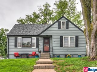 6038 Ruggles St, Omaha, NE 68104