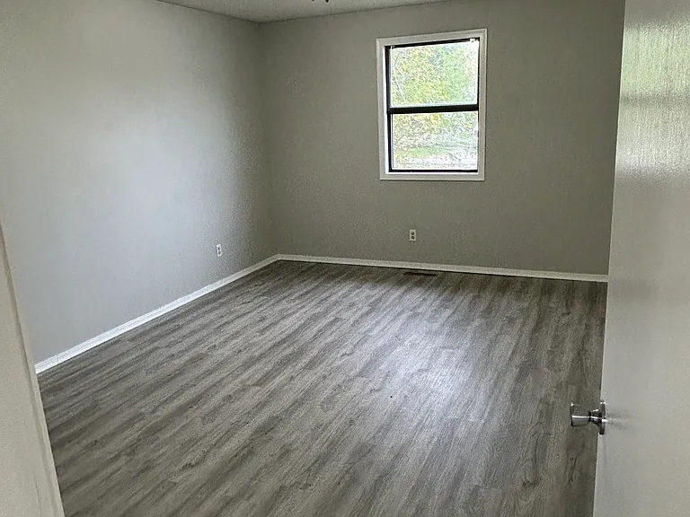214 N College Ave #214 — Photo 6