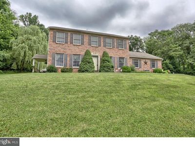 2439 Downing St, Reading, PA, 19605