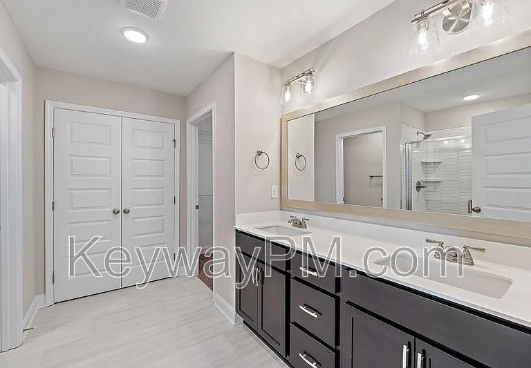 1117 Jolly Ln — Photo 12