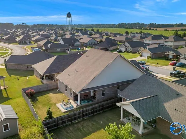 110 Fields Pond Dr, Madison, AL 35756