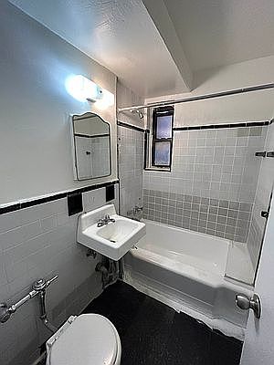 3rd image of 80-01 45th Ave #5L