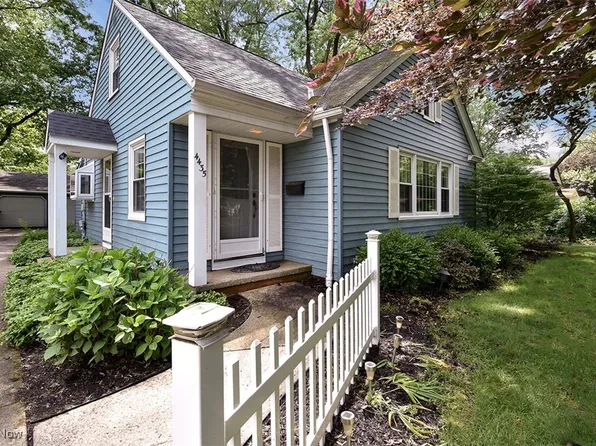 4435 Coe Ave, North Olmsted, OH 44070