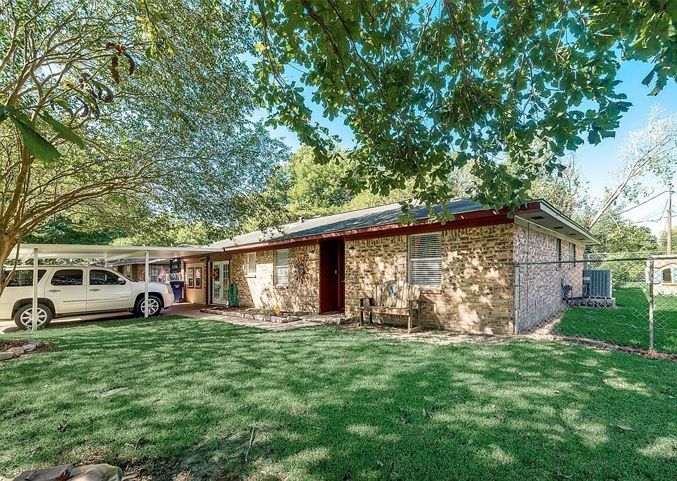 1st image of 502 Mary Ln