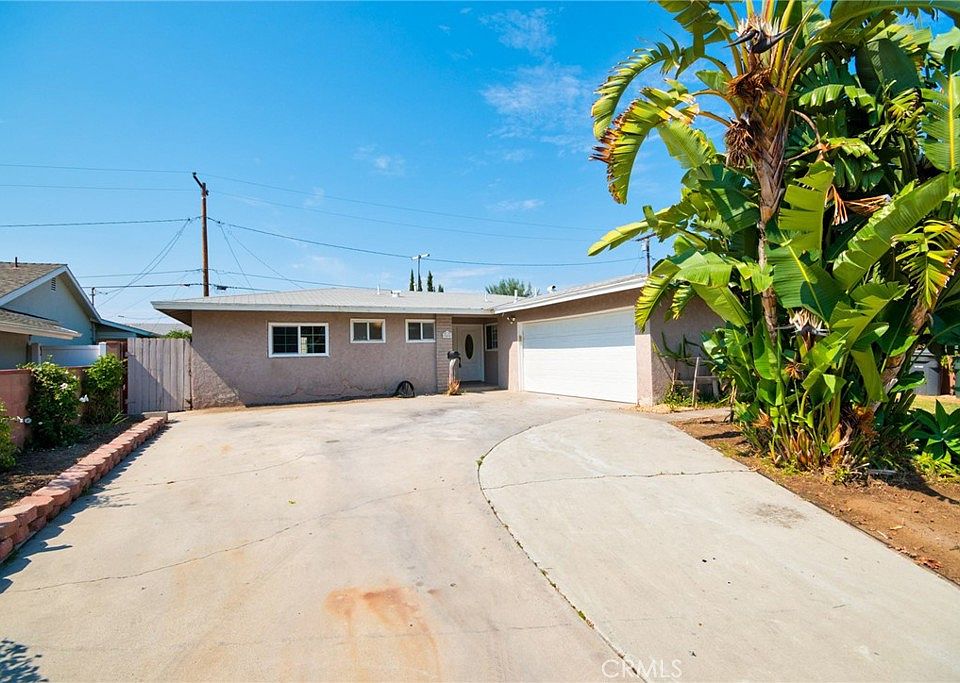 1st image of 7415 Crescent Ave