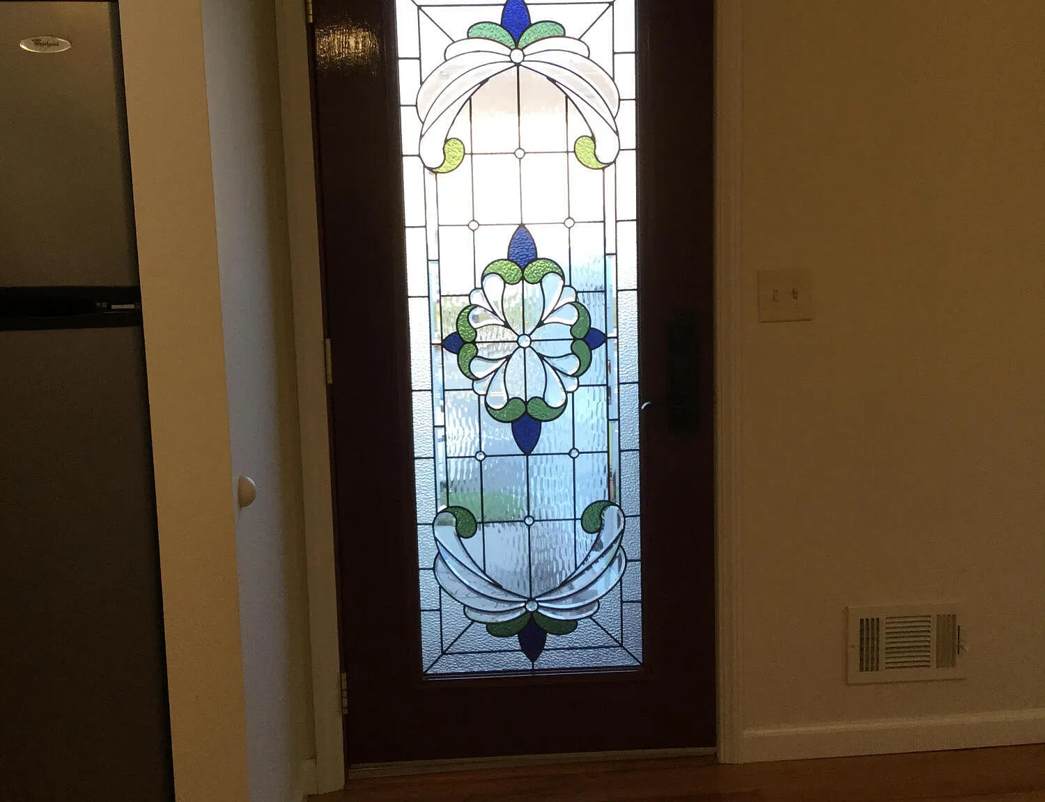 1 bed, 1.0 bath, 700 sqft, $1,950 — Photo 3