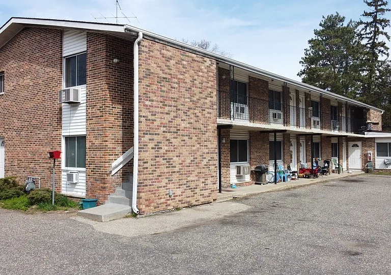 535 N Main St #3 — Photo 7