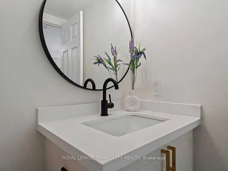 3070 Rotary Way #402 — Photo 18